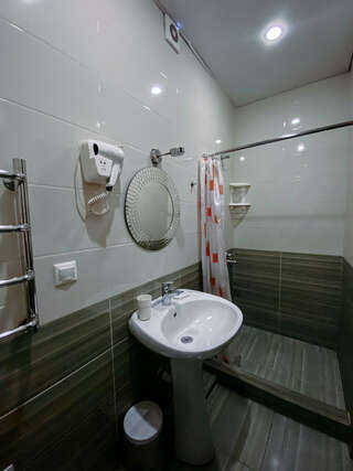 Гостиница Каравелла Анапа Двухместный номер с 1 кроватью или 2 отдельными кроватями-8